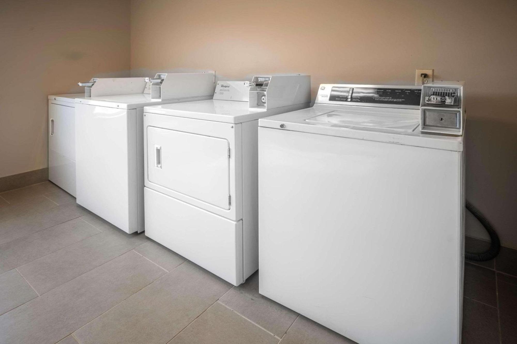 Country Inn & Suites By Radisson, Rocky Mount, Nc エクステリア 写真
